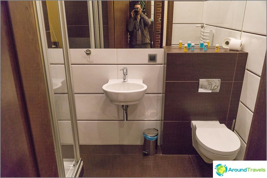 Great bathroom with shower