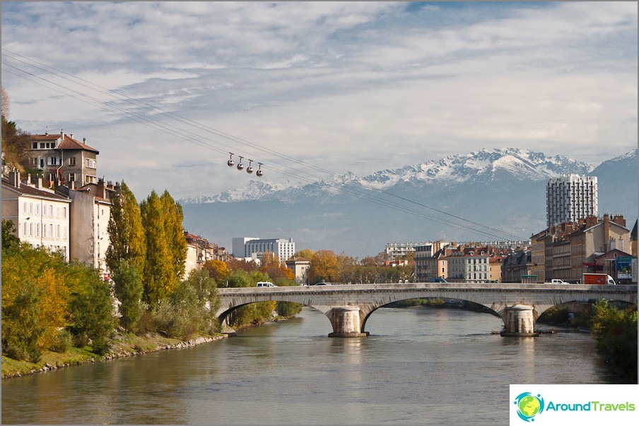 Teleperic Grenoble and the French Alps