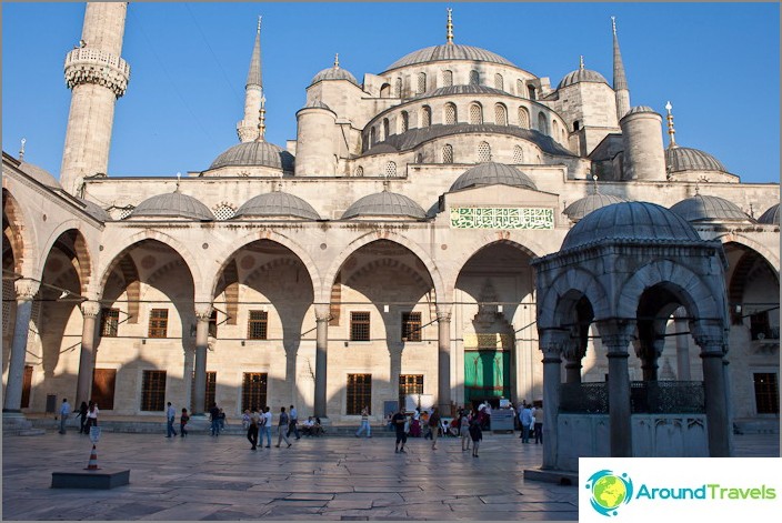 Sultanahmet (Blue Mosque) in Istanbul.