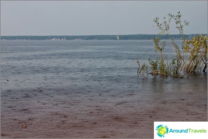 Rainfall on the lake Volgo.